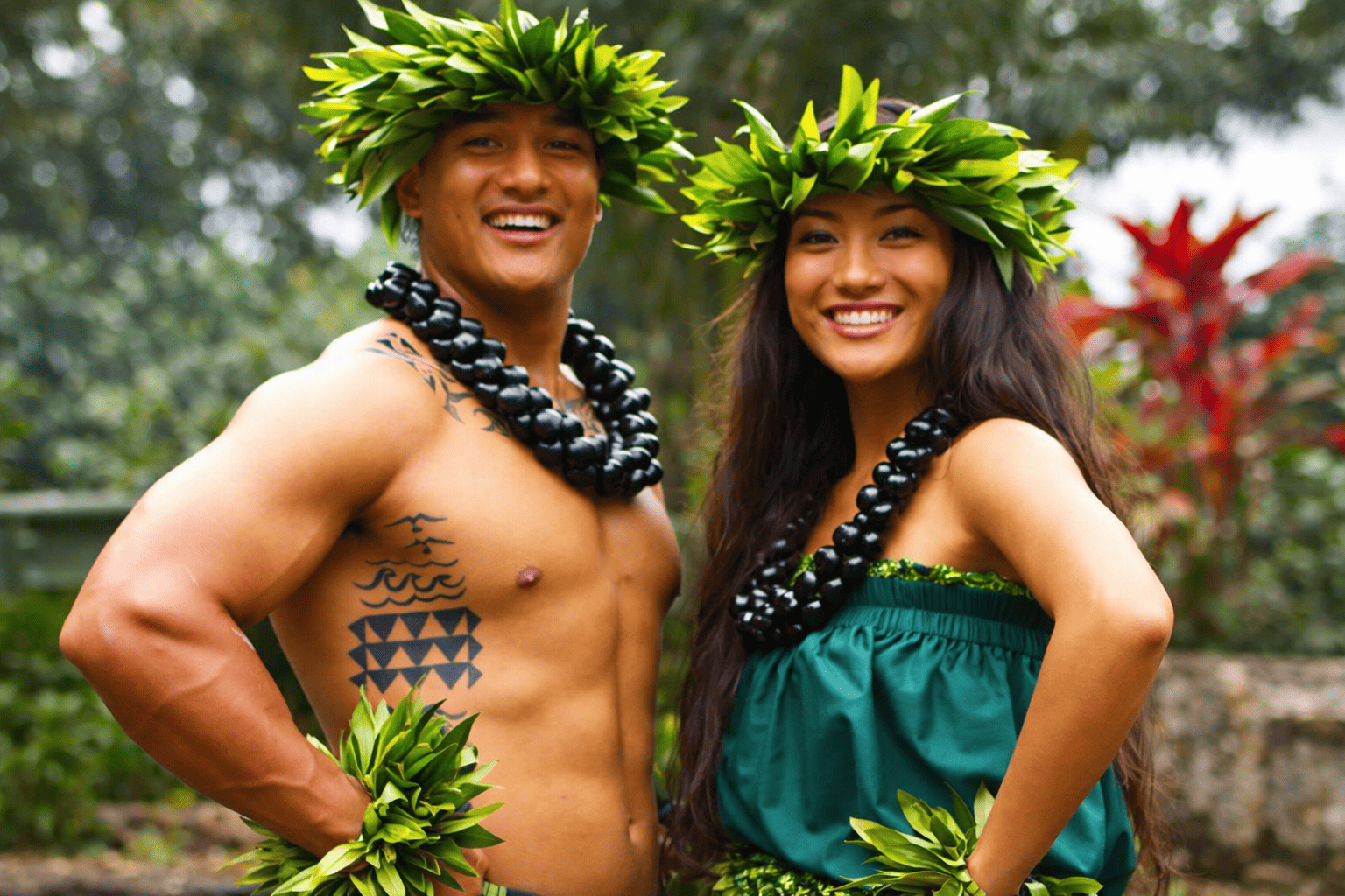 Island Breeze Luau at Kona Beach